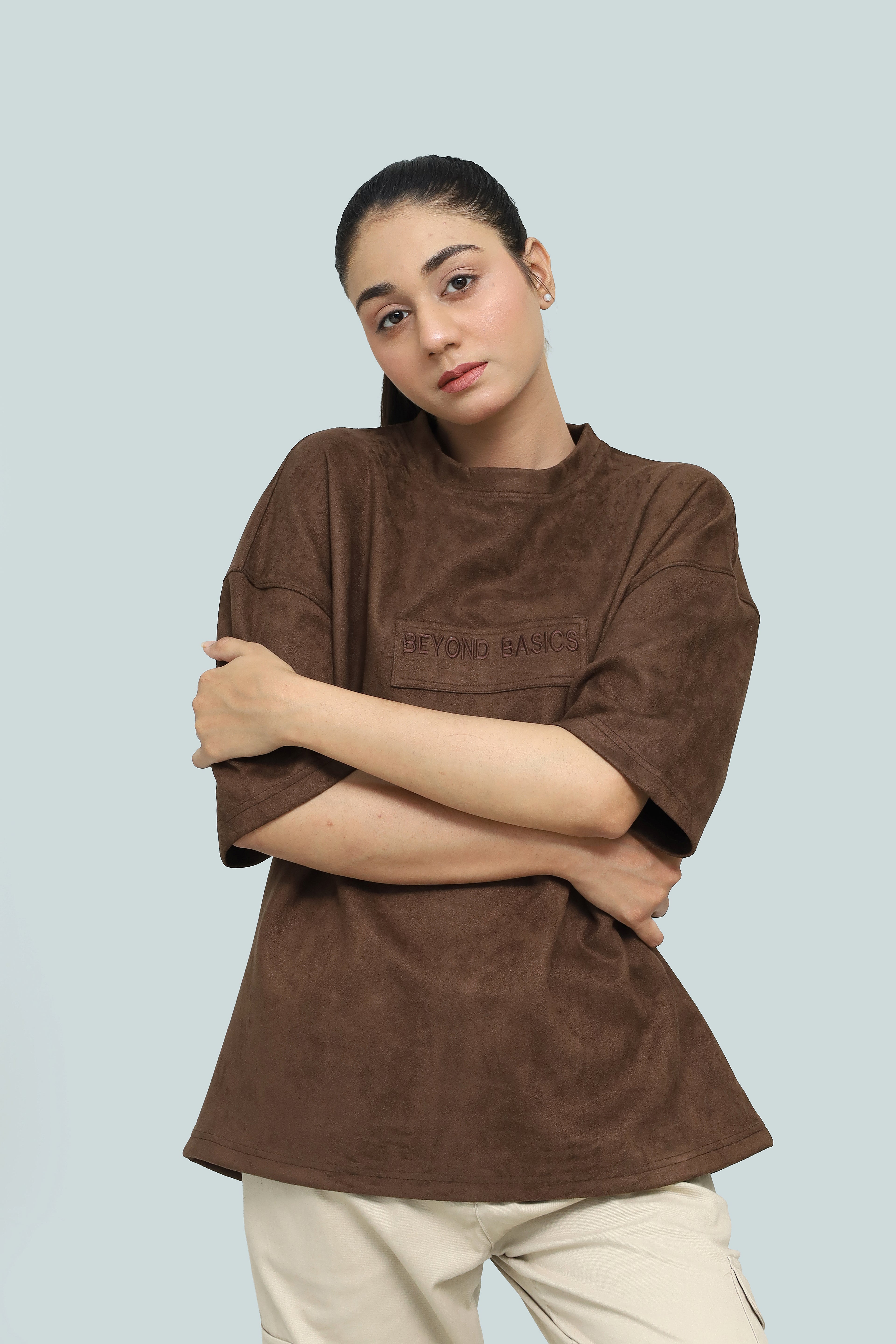 MOCHA ALCANTARA T-SHIRT