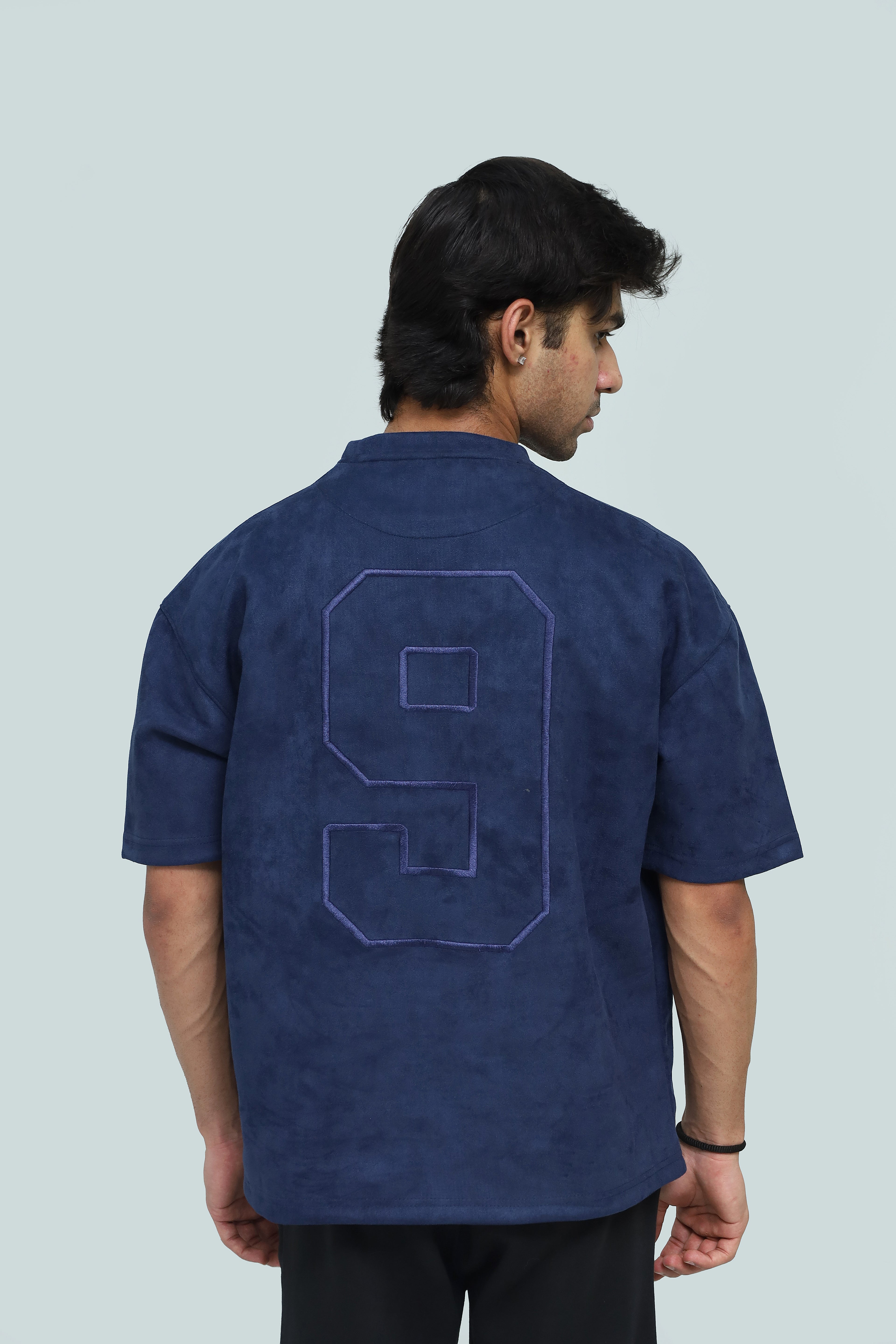 MIDNIGHT ALCANTARA T-SHIRT