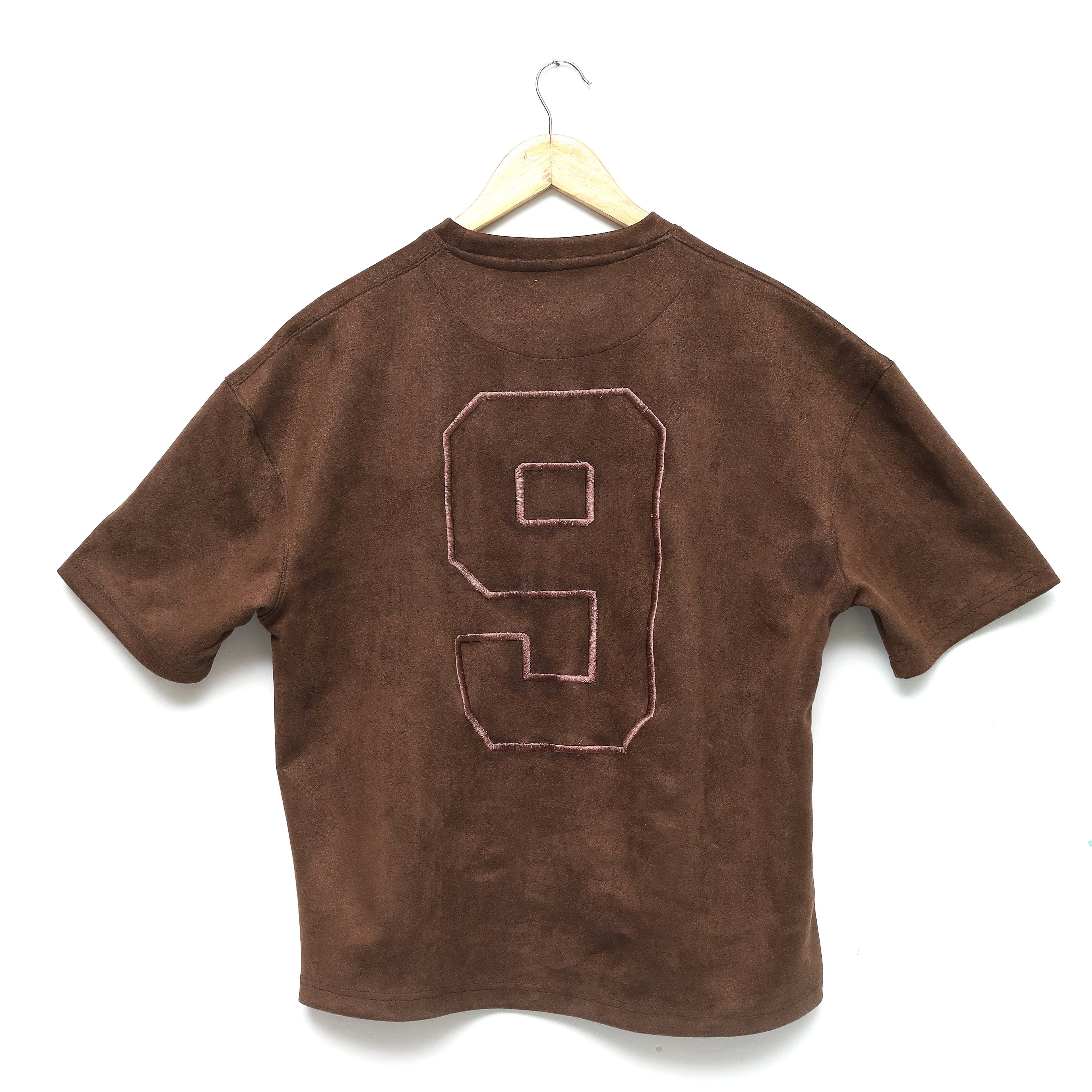 MOCHA ALCANTARA T-SHIRT