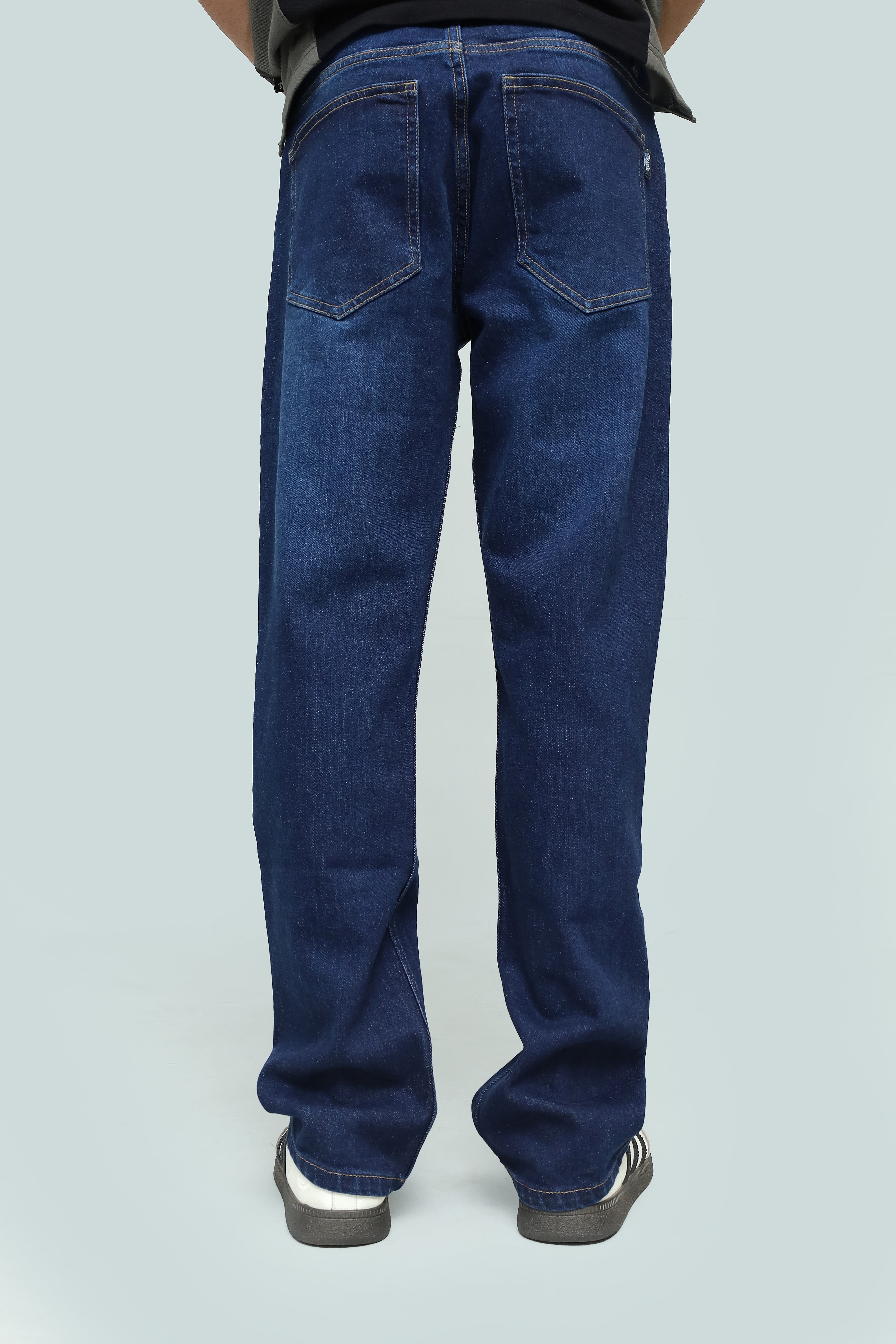 INDIGO STRAIGHT FIT JEANS