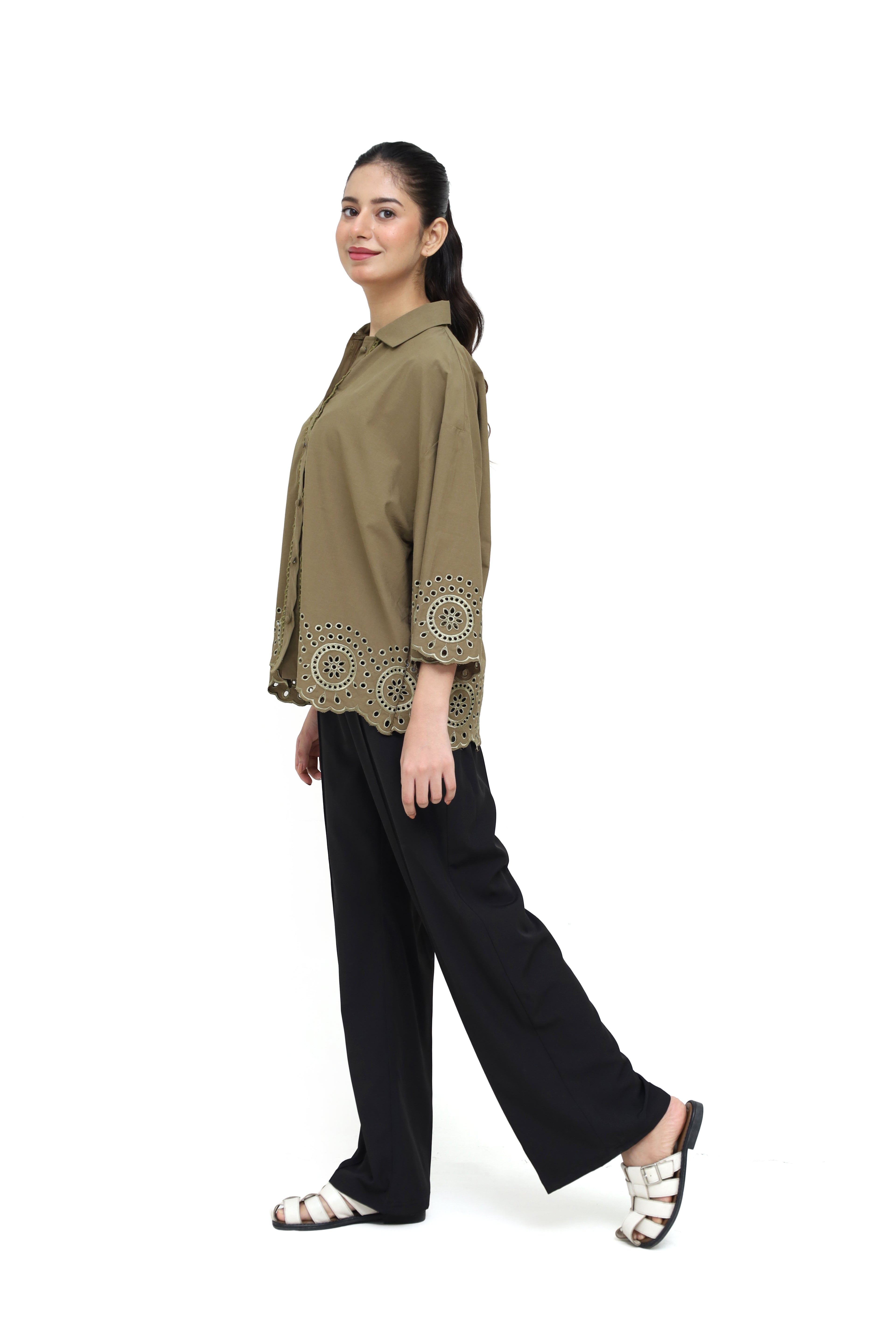 SAGE COURTYARD SHIRT