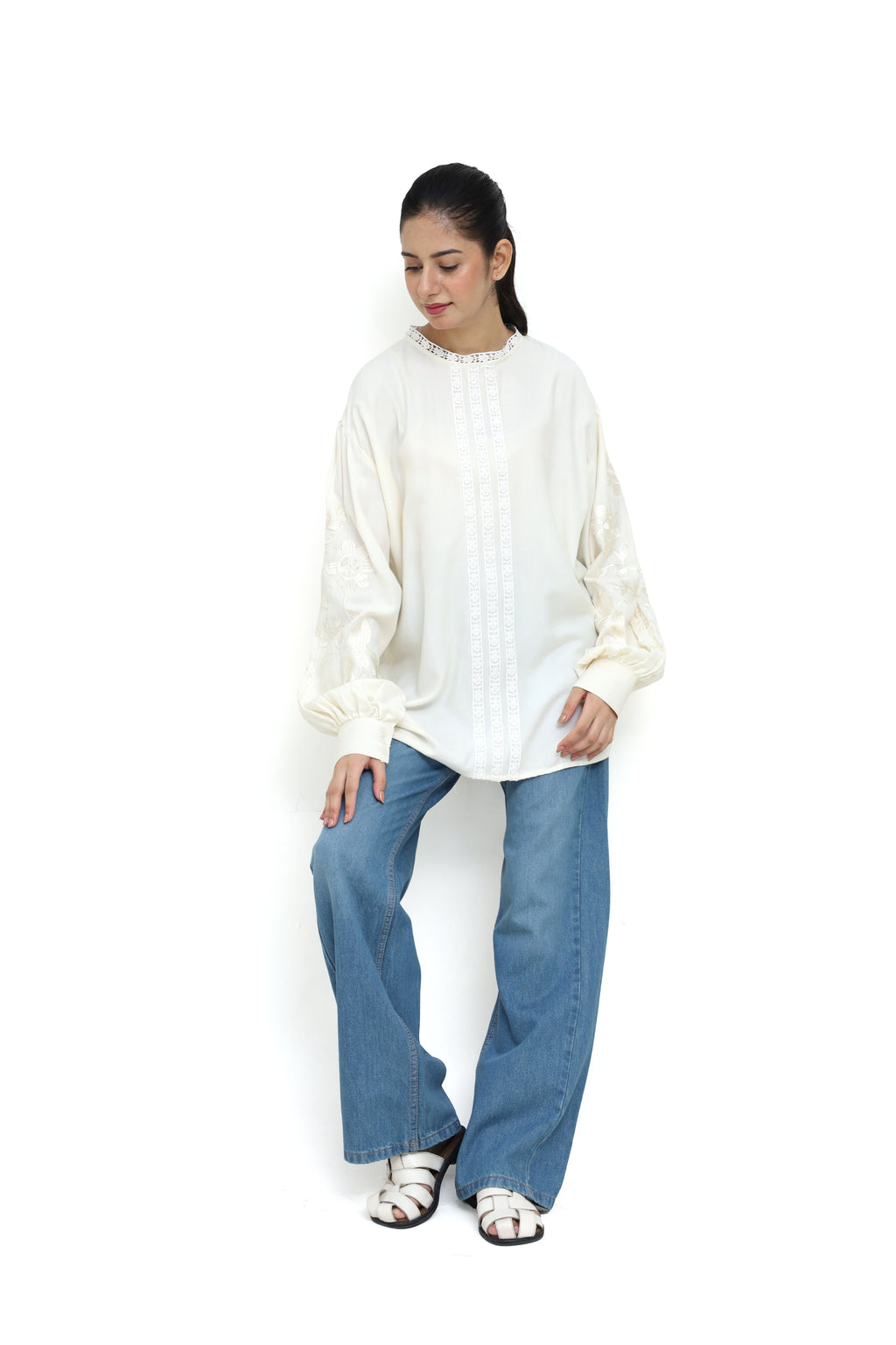 FLORAL EMBROIDED SHIRT